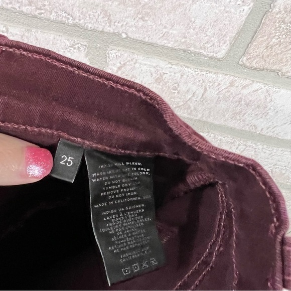 J Brand Zoey Triple Zip Skinny Jeans in Lava Burgundy Size 25 - Picture 12 of 12
